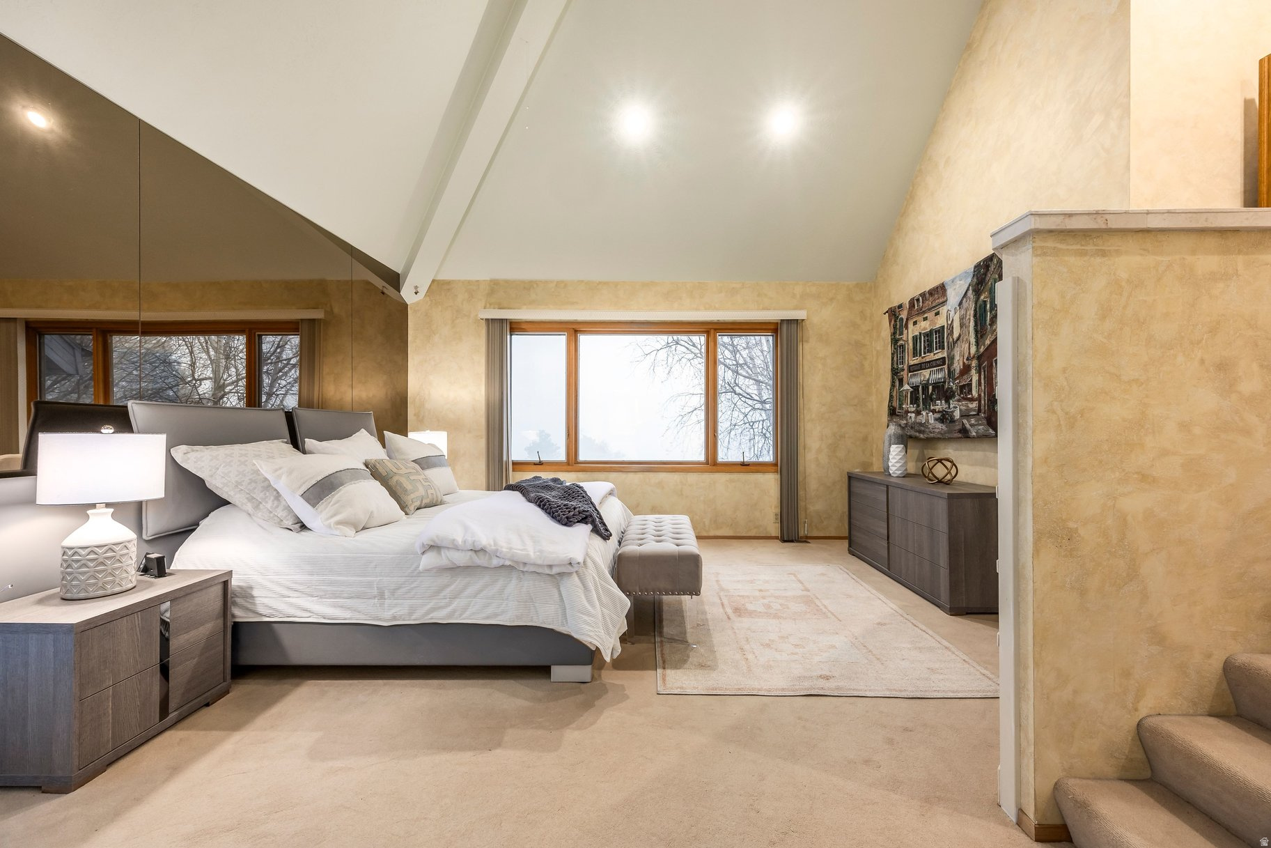 COVE MT OLYMPUS - Residential