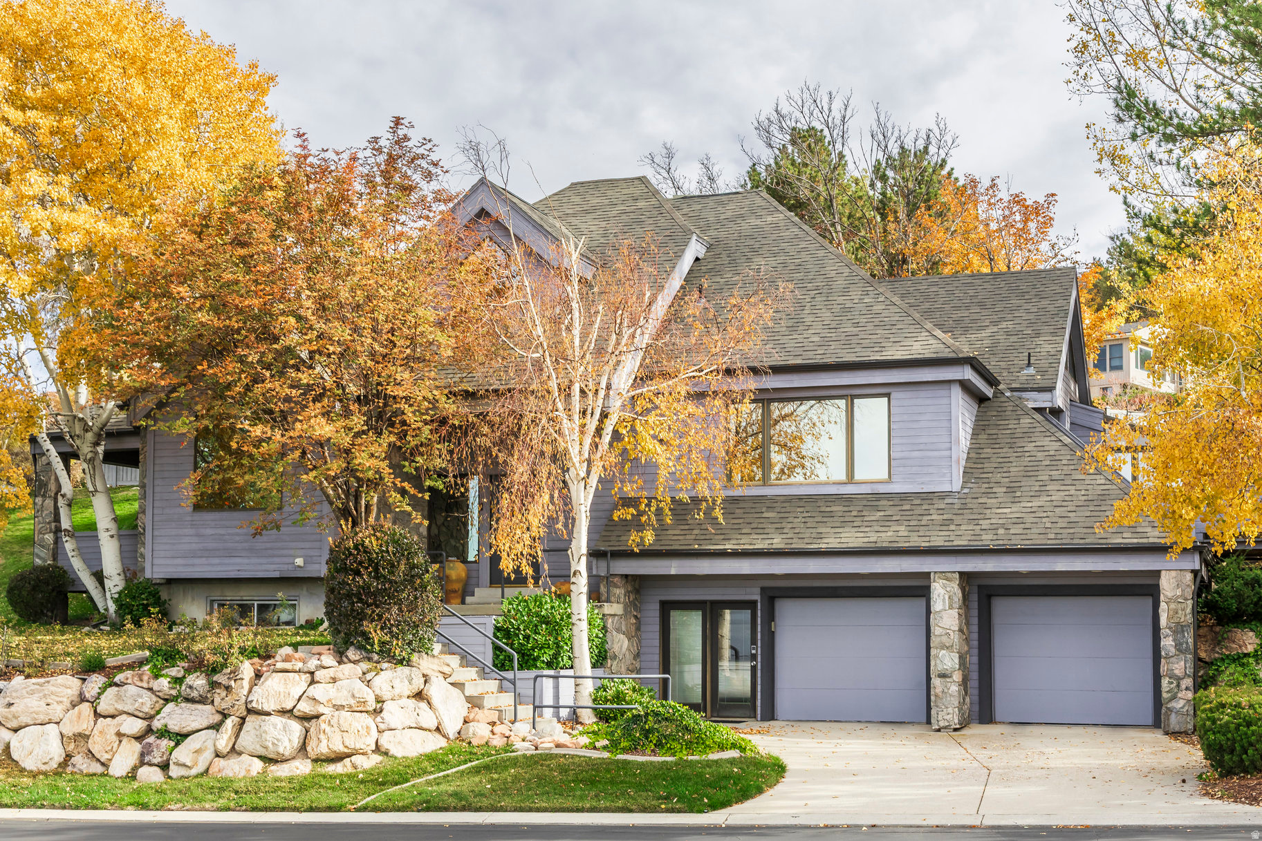 COVE MT OLYMPUS - Residential