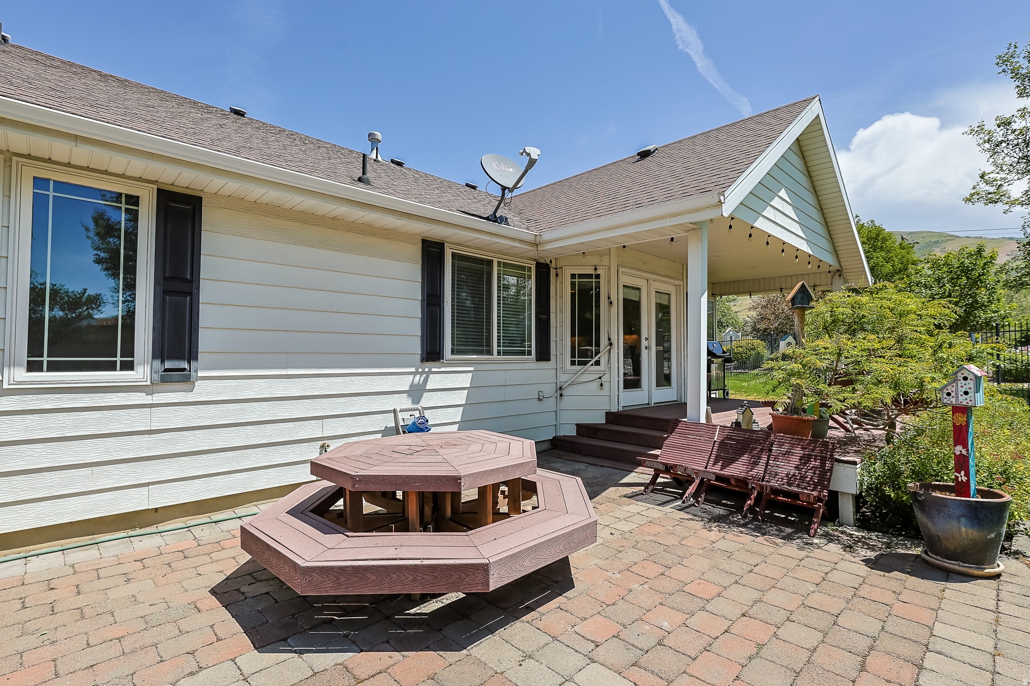 CENTERVILLE COMMONS - Residential