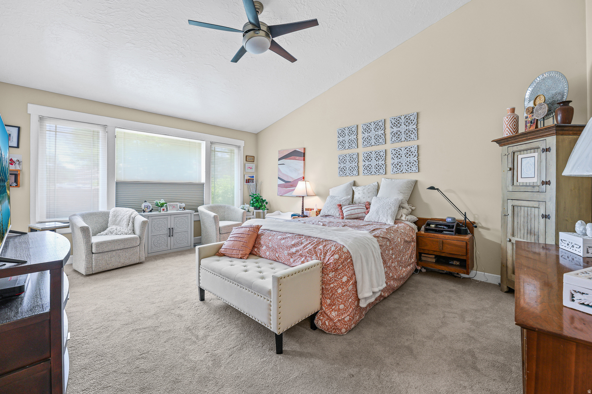 CENTERVILLE COMMONS - Residential