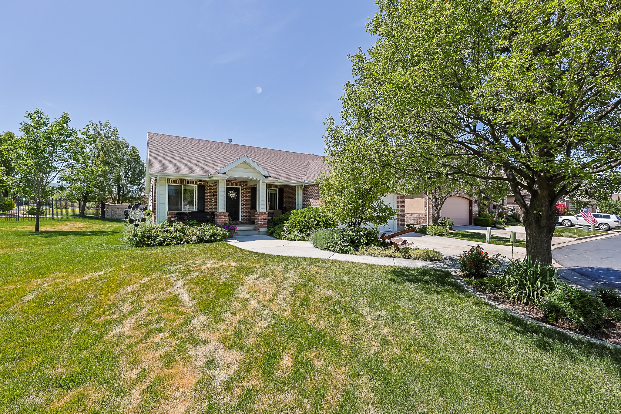 CENTERVILLE COMMONS - Residential