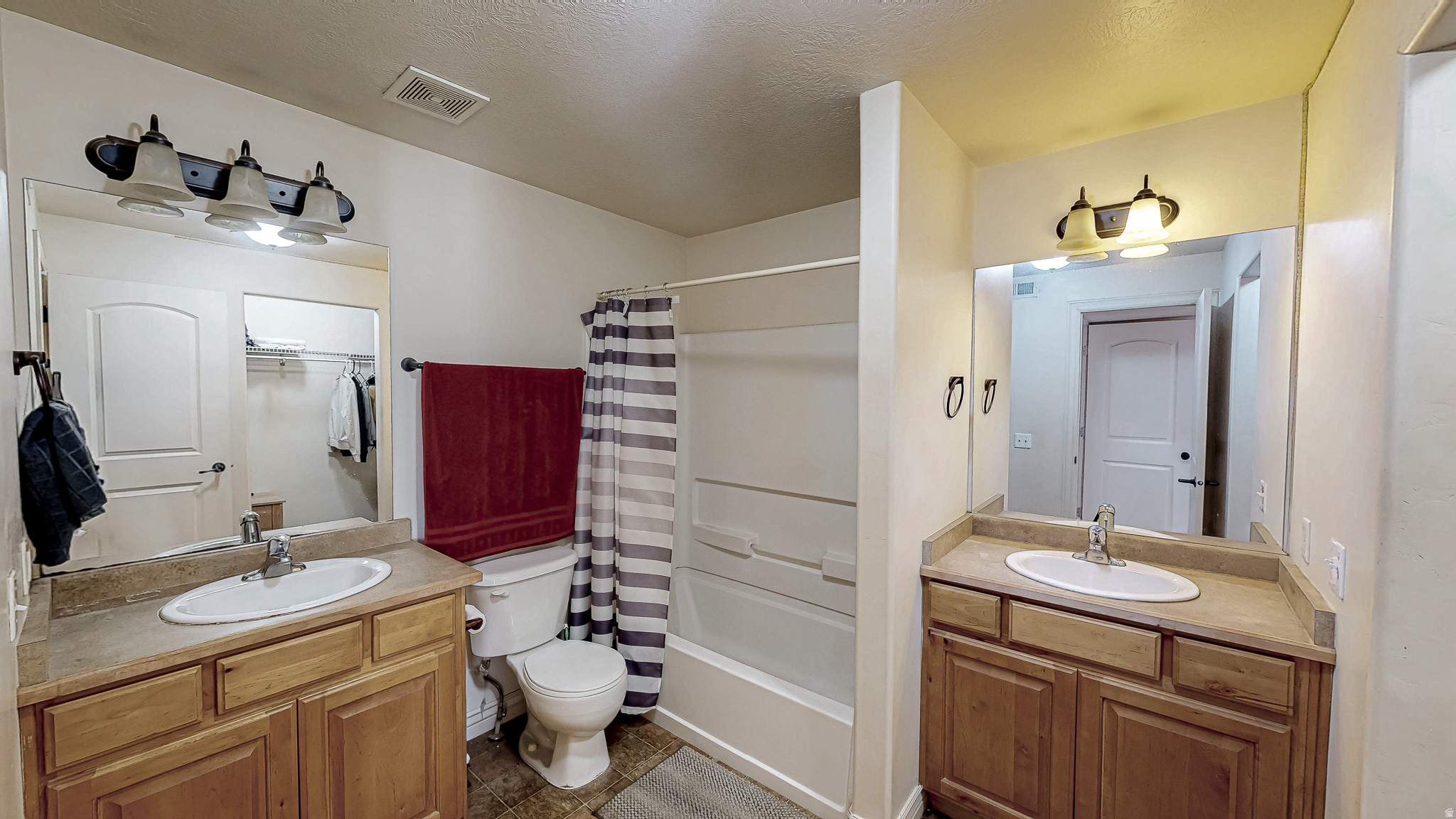 MAPLEWOOD - Residential