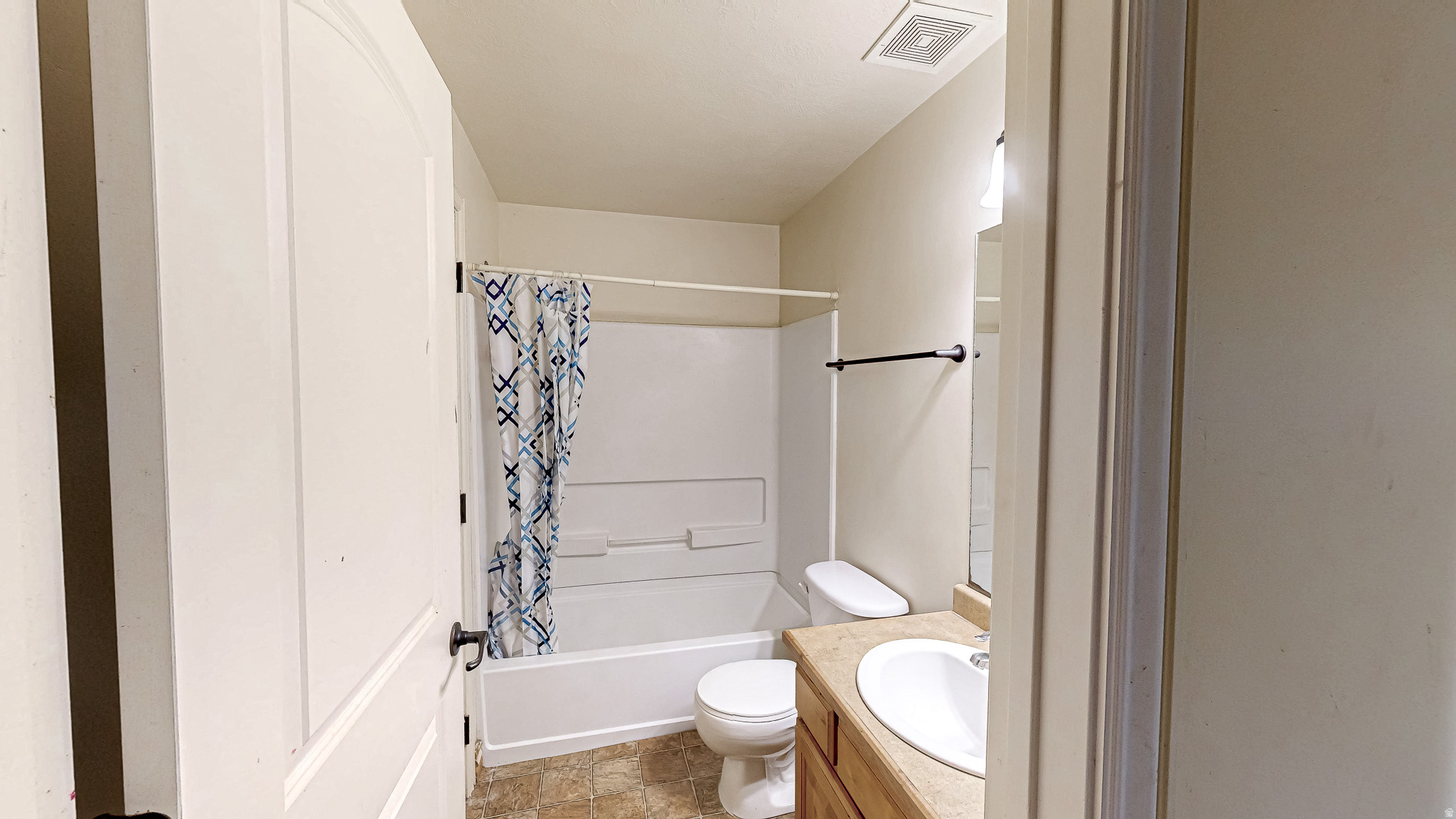 MAPLEWOOD - Residential