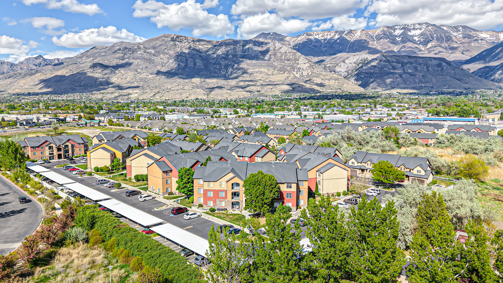 MAPLEWOOD - Residential