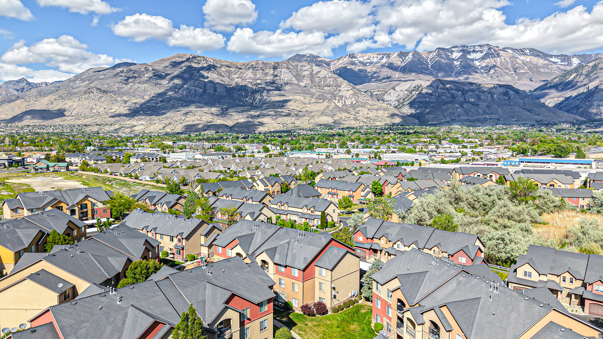 MAPLEWOOD - Residential