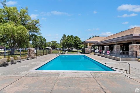 Tiny photo for 4661 S MOUNT TUSCARORA DR #367, Taylorsville, UT 84123 (MLS # 2113350)