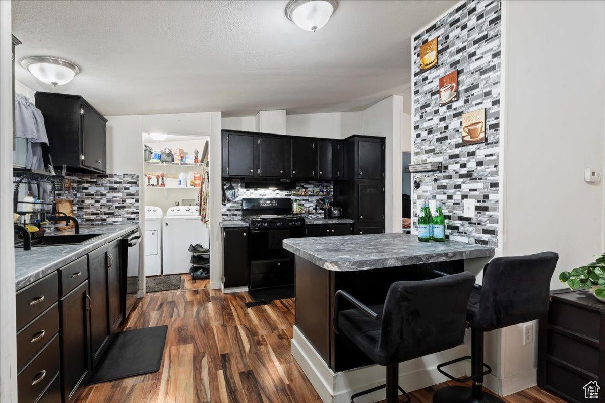 MAJESTIC OAKS - Residential