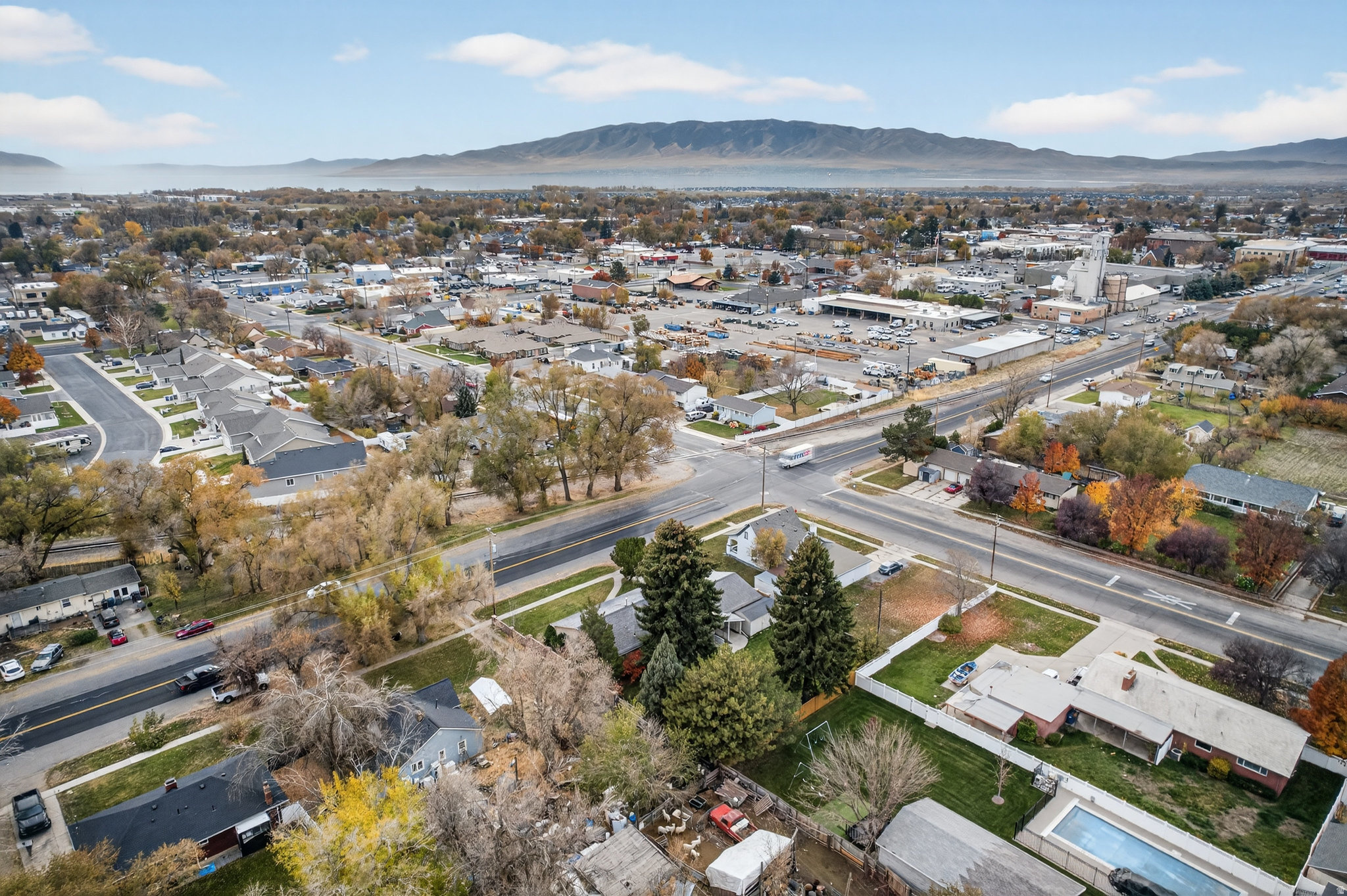 OVERLAKE - Residential