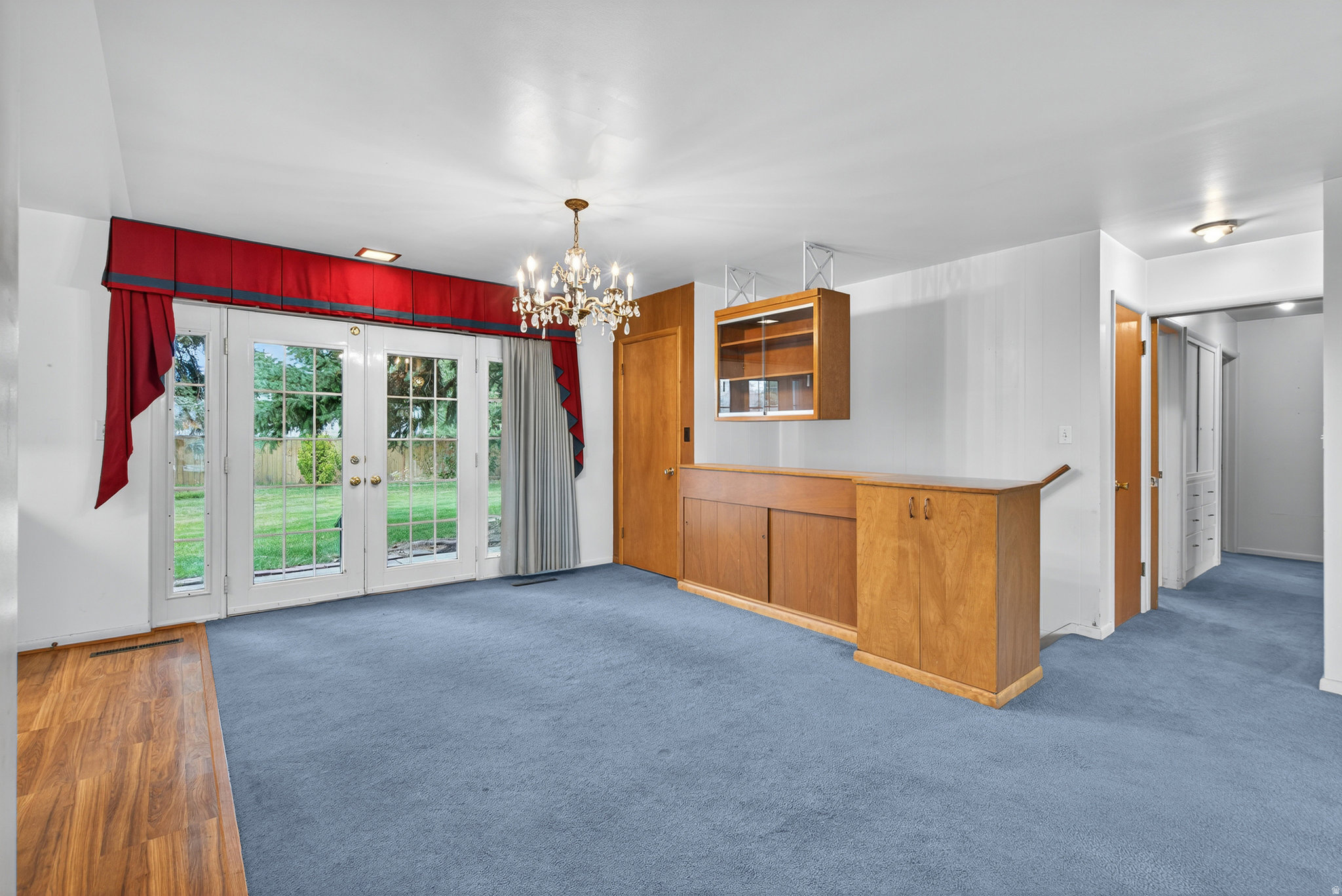 OVERLAKE - Residential