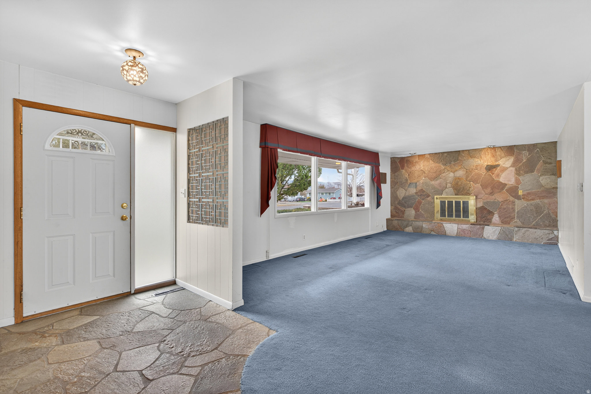 OVERLAKE - Residential