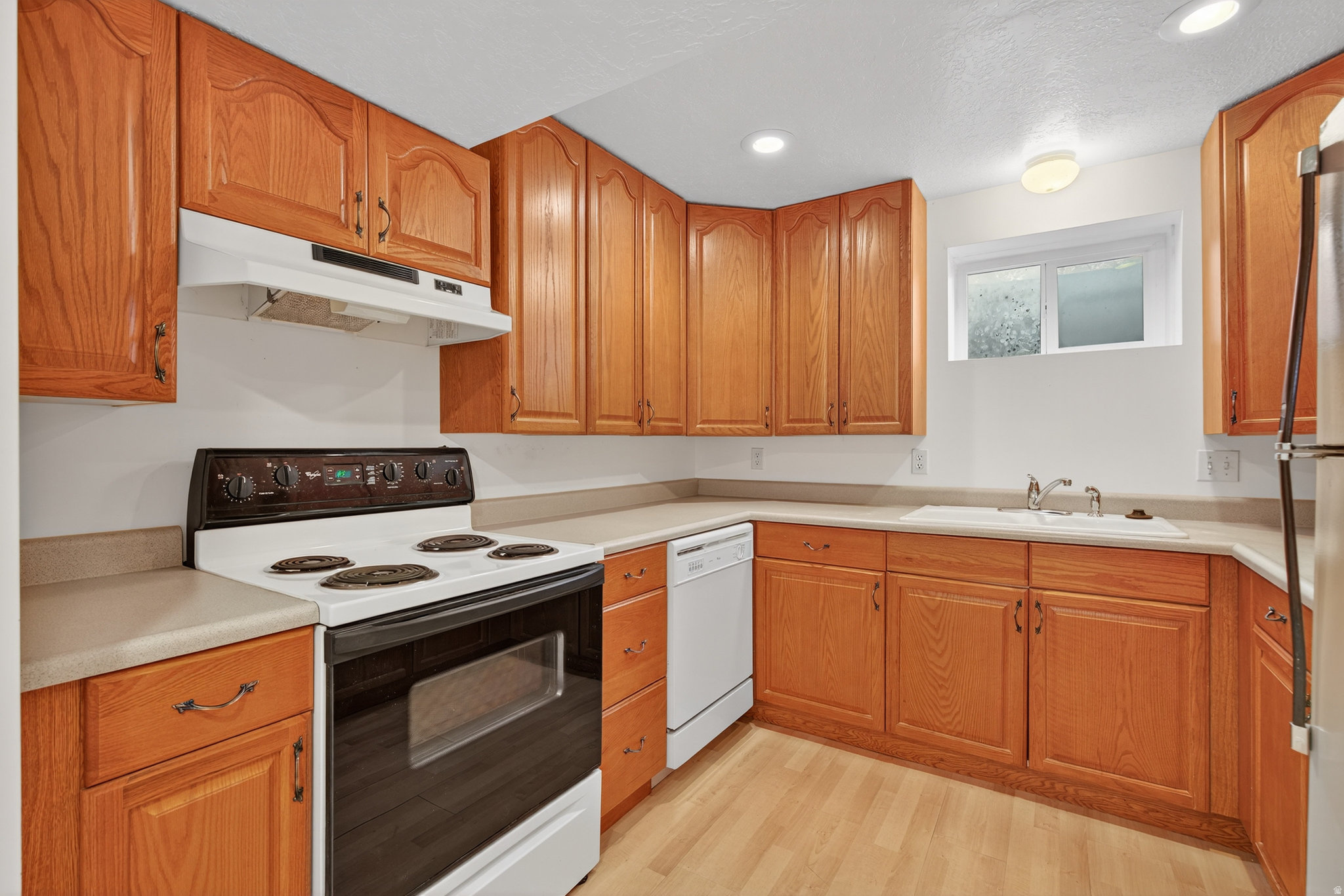 OVERLAKE - Residential