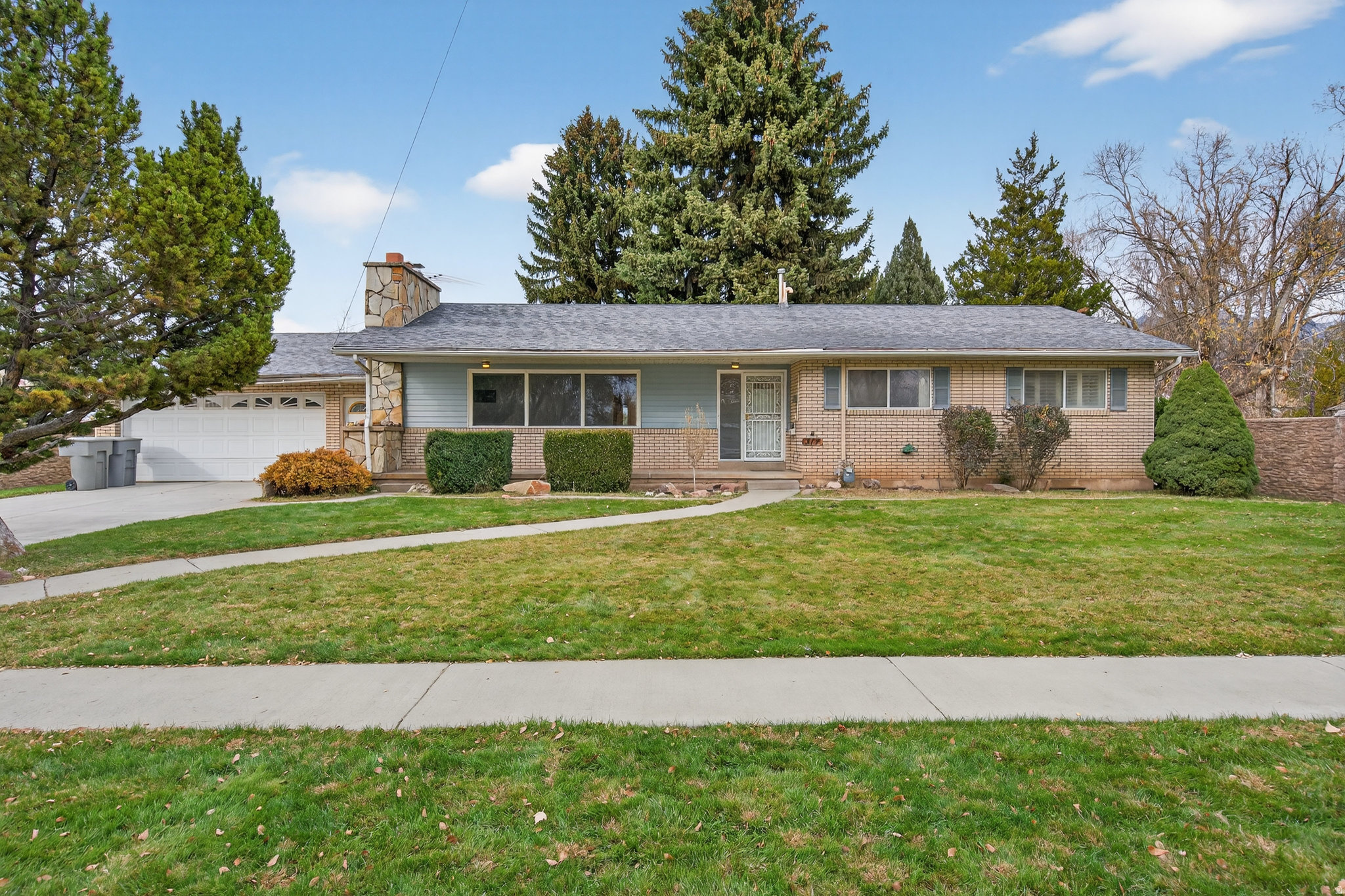 OVERLAKE - Residential