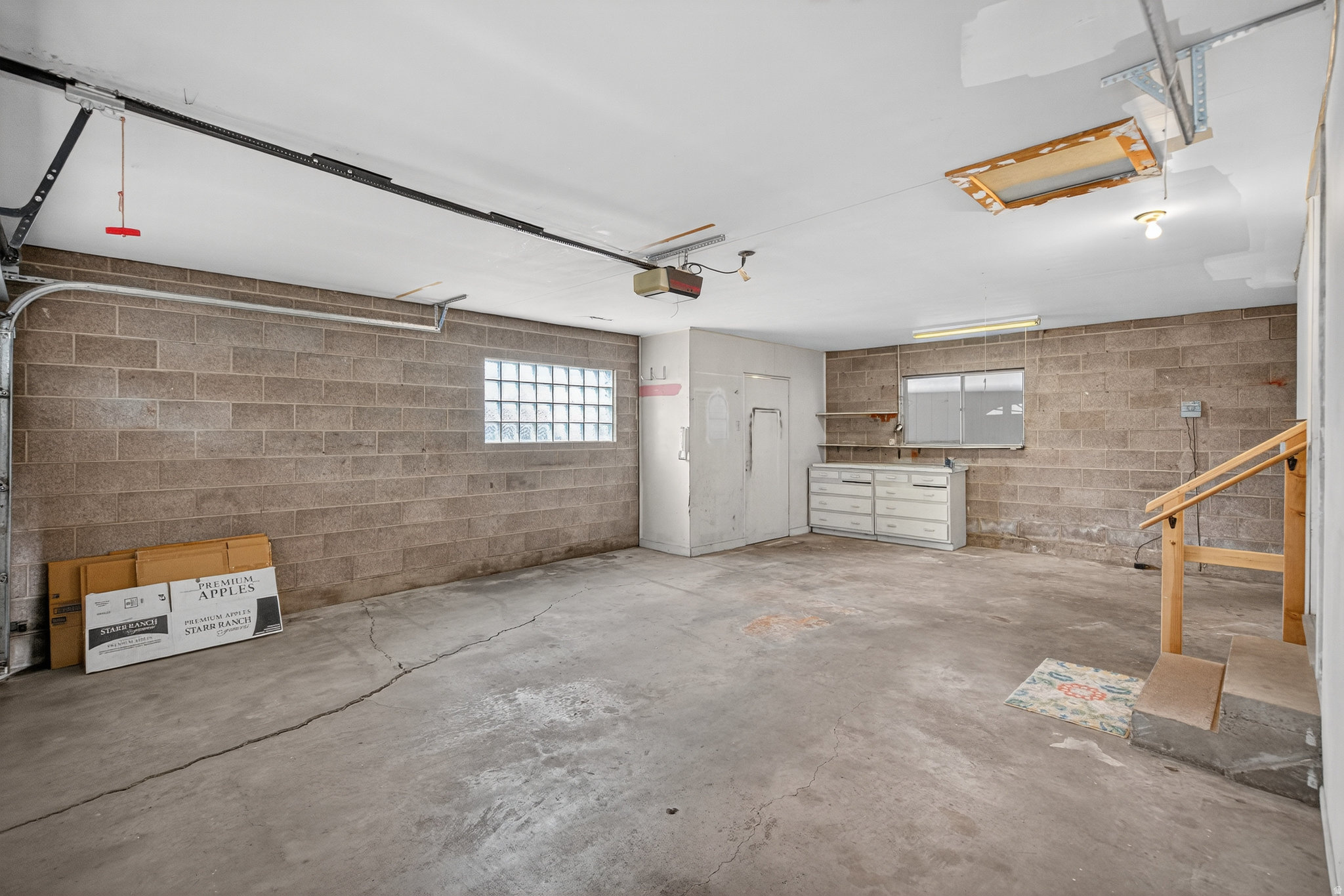 OVERLAKE - Residential