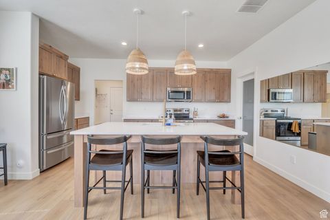 MLS: 2076627
