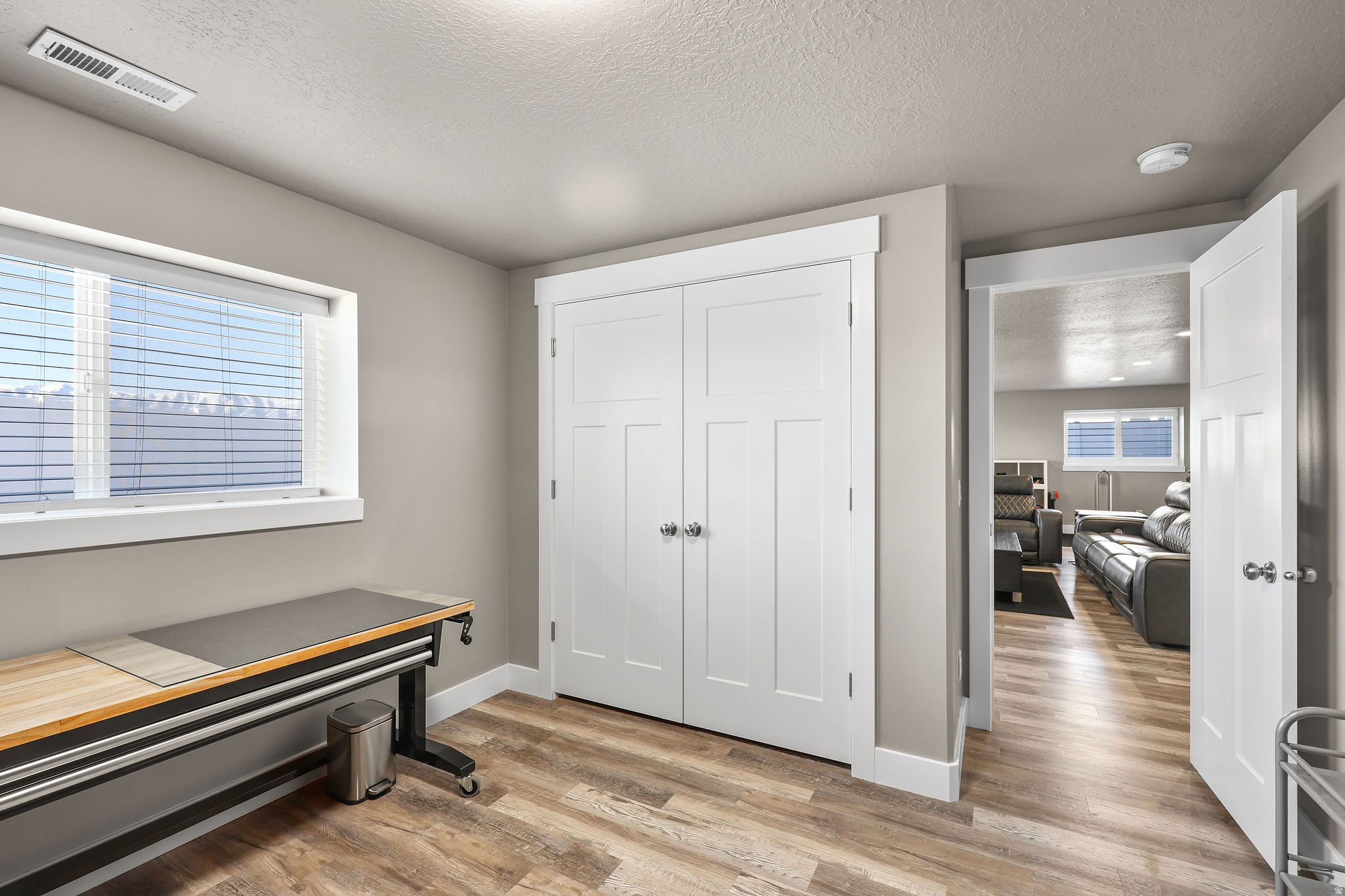 MOUNTAIN VISTA - Residential