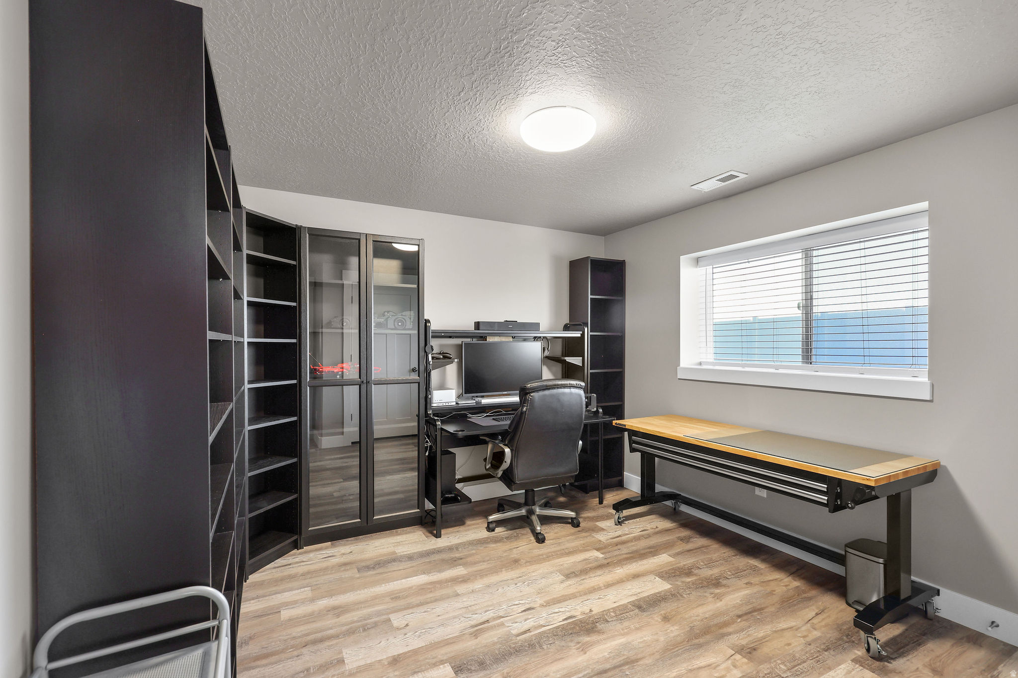 MOUNTAIN VISTA - Residential