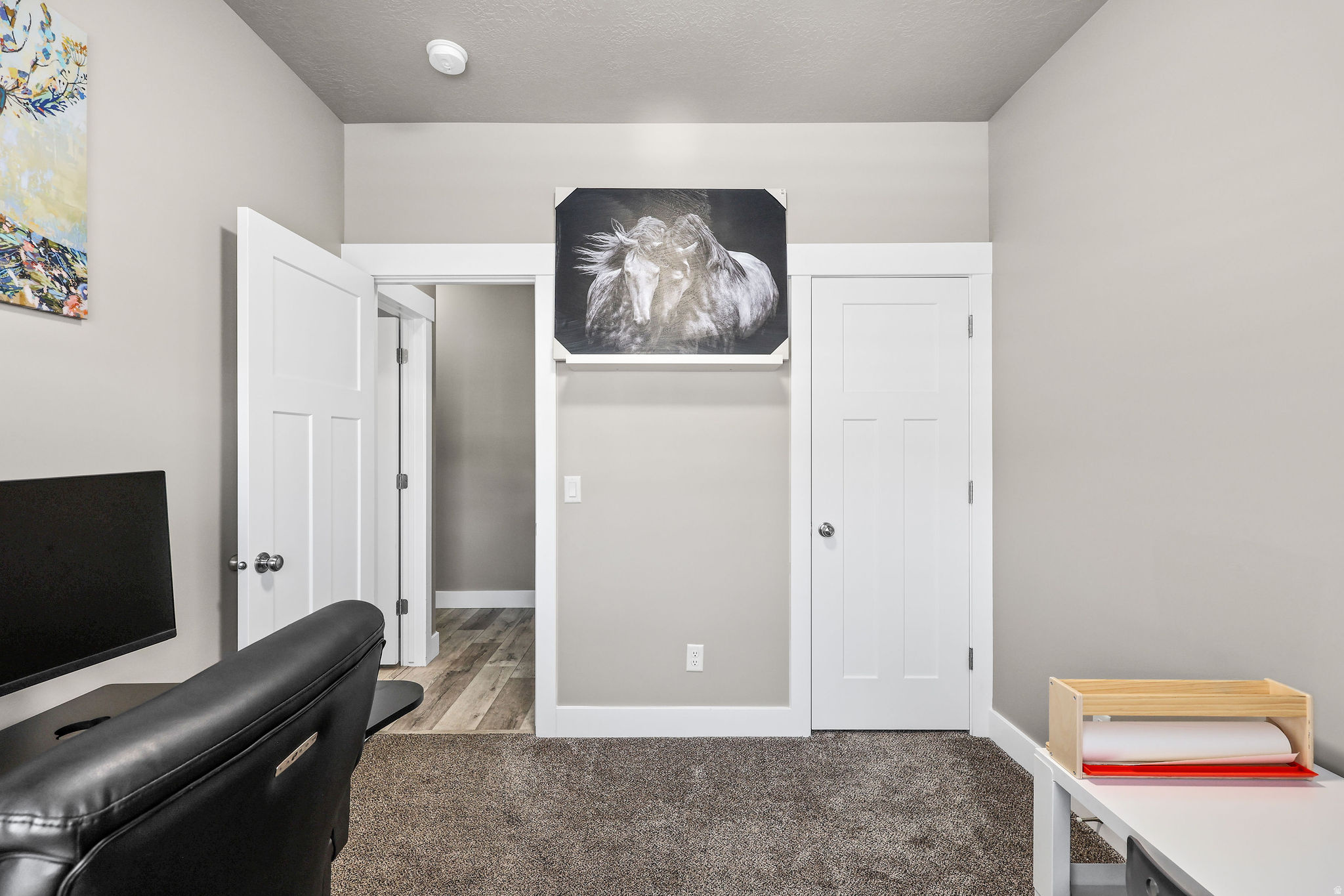 MOUNTAIN VISTA - Residential