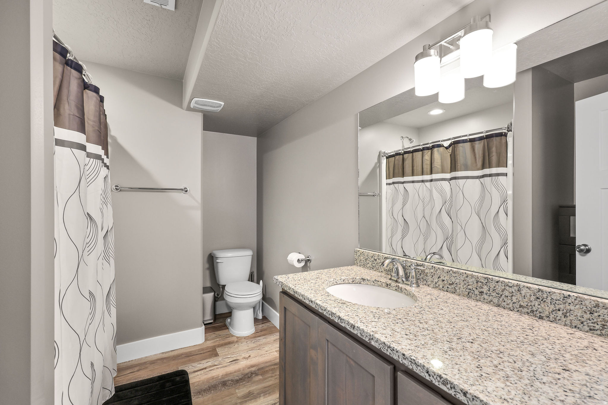 MOUNTAIN VISTA - Residential