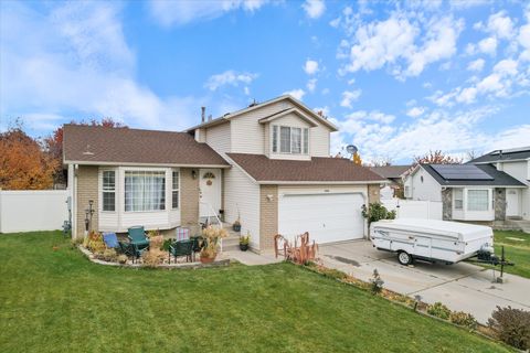 Tiny photo for 5352 W CASSATT CIR, Kearns, UT 84118 (MLS # 2122247)
