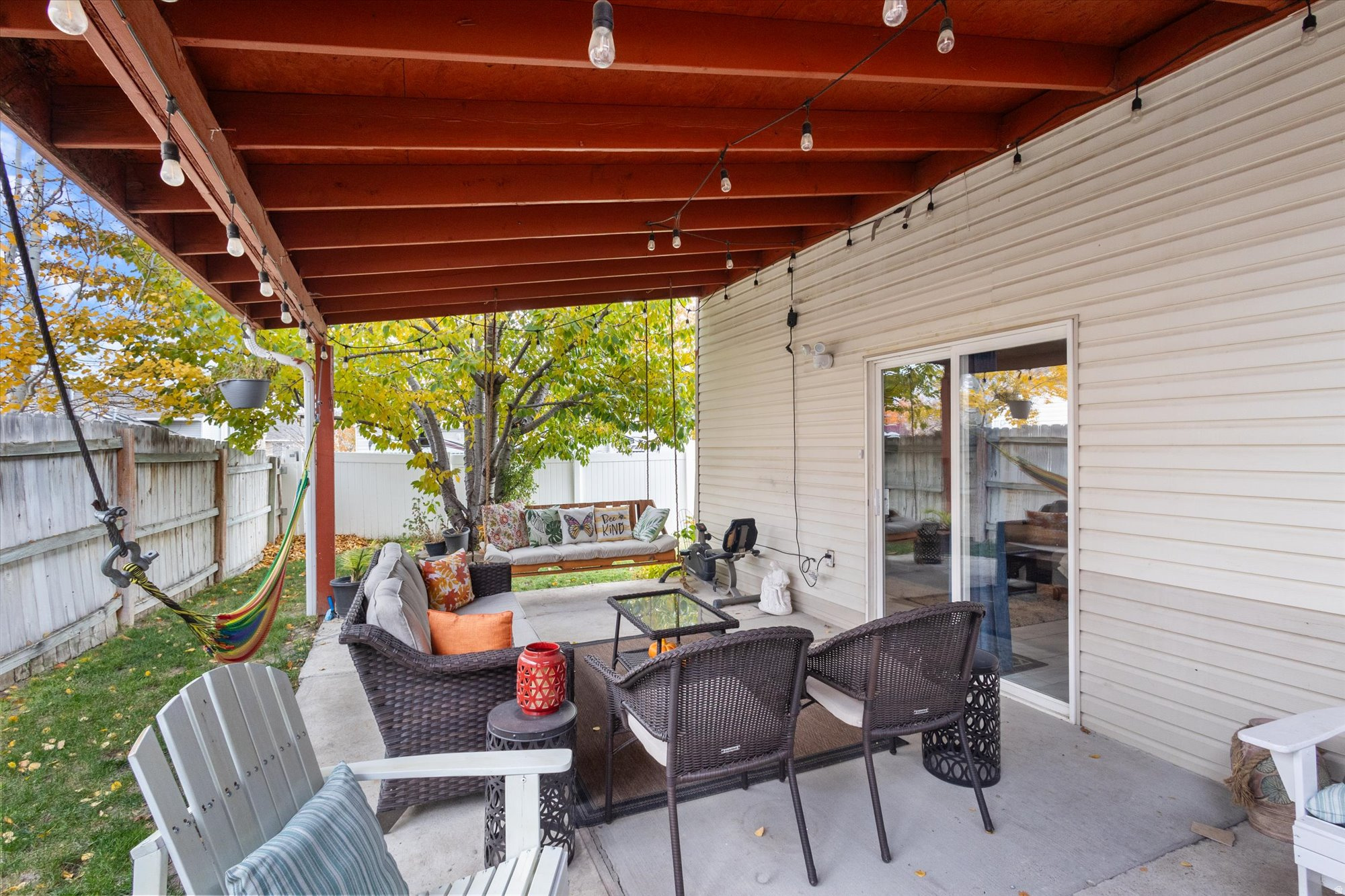 IMPRESSIONS - Residential