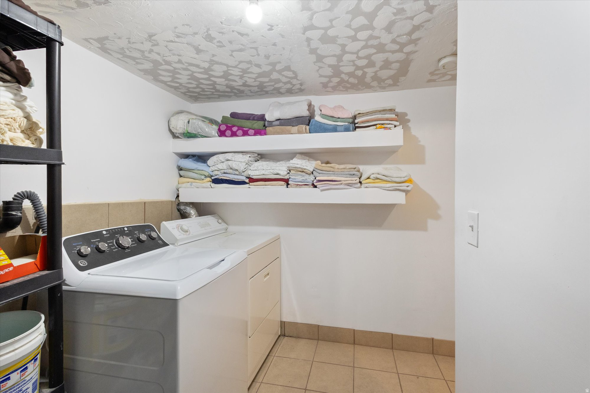 IMPRESSIONS - Residential