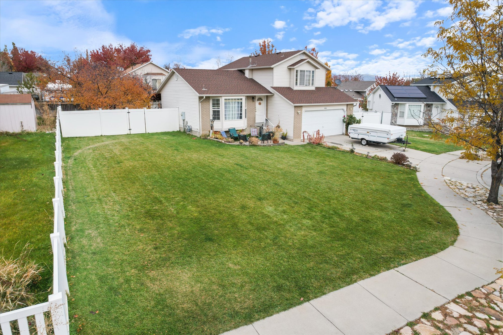 IMPRESSIONS - Residential