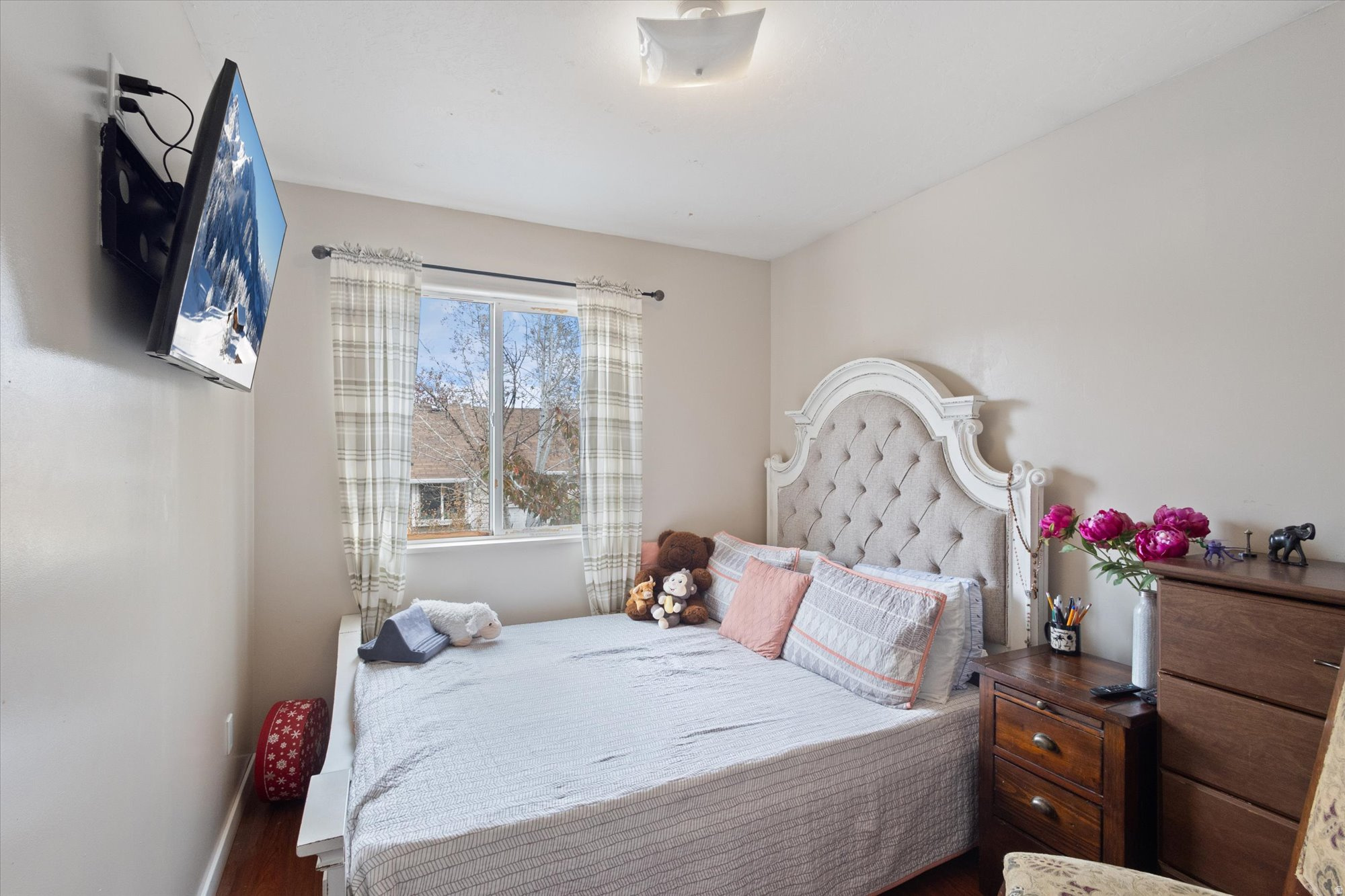 IMPRESSIONS - Residential