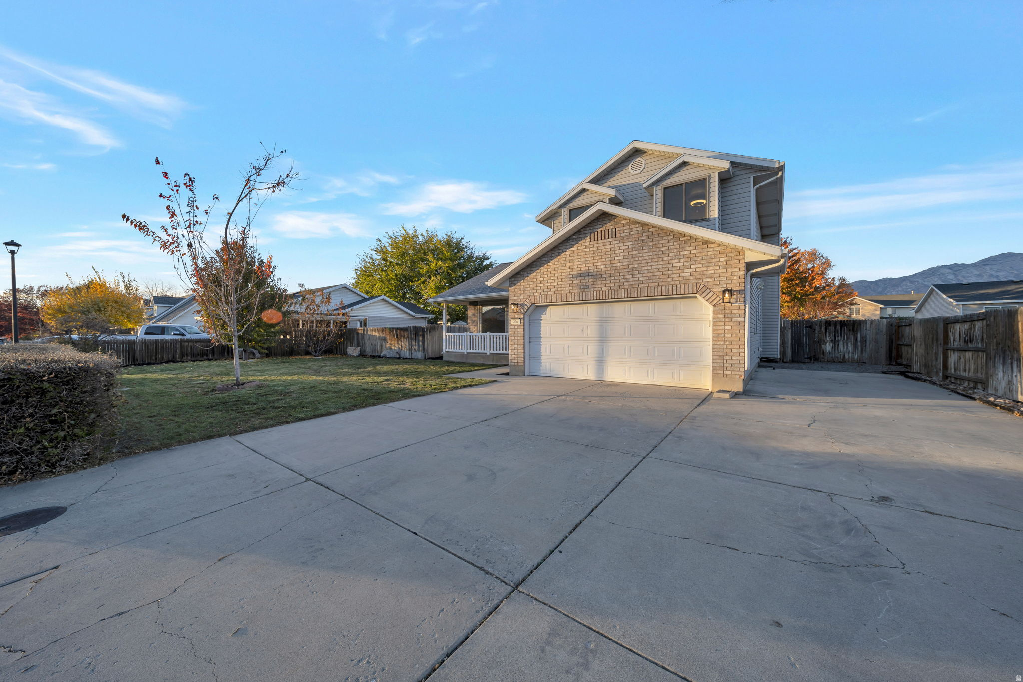 HILL CREST ACRES - Residential