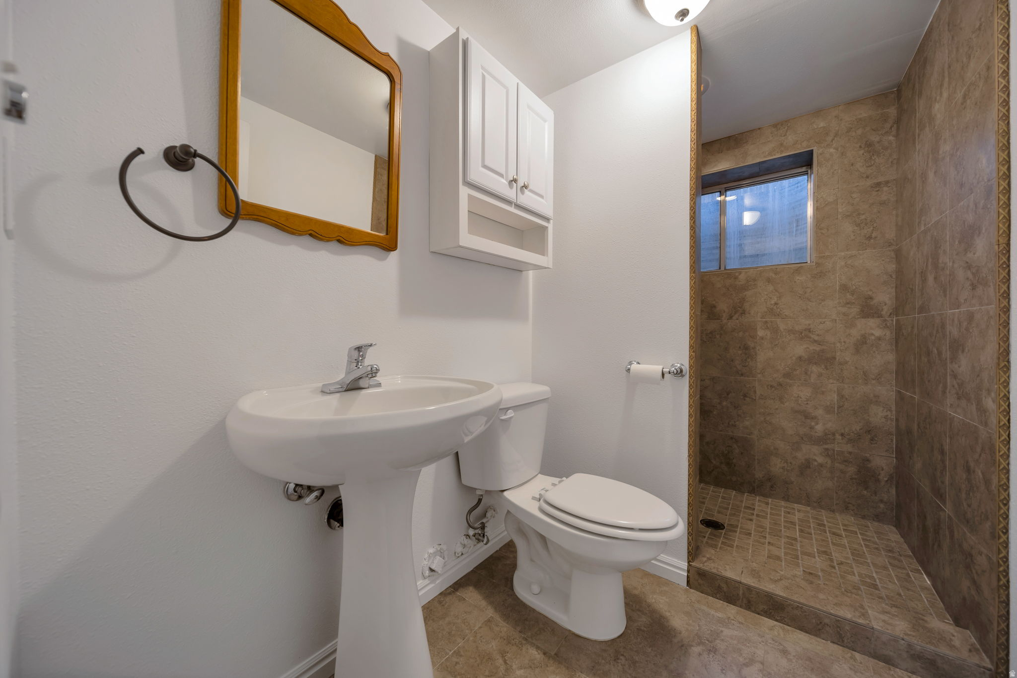 HILL CREST ACRES - Residential