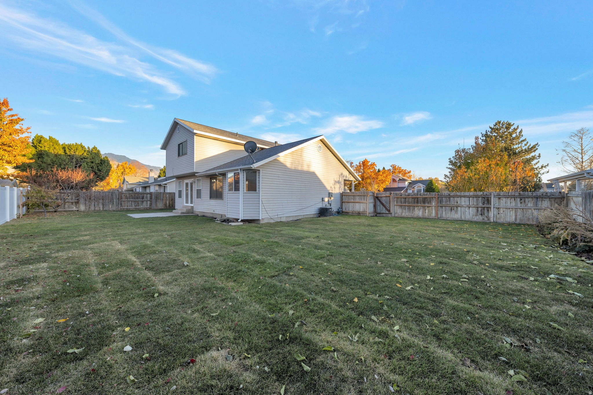 HILL CREST ACRES - Residential