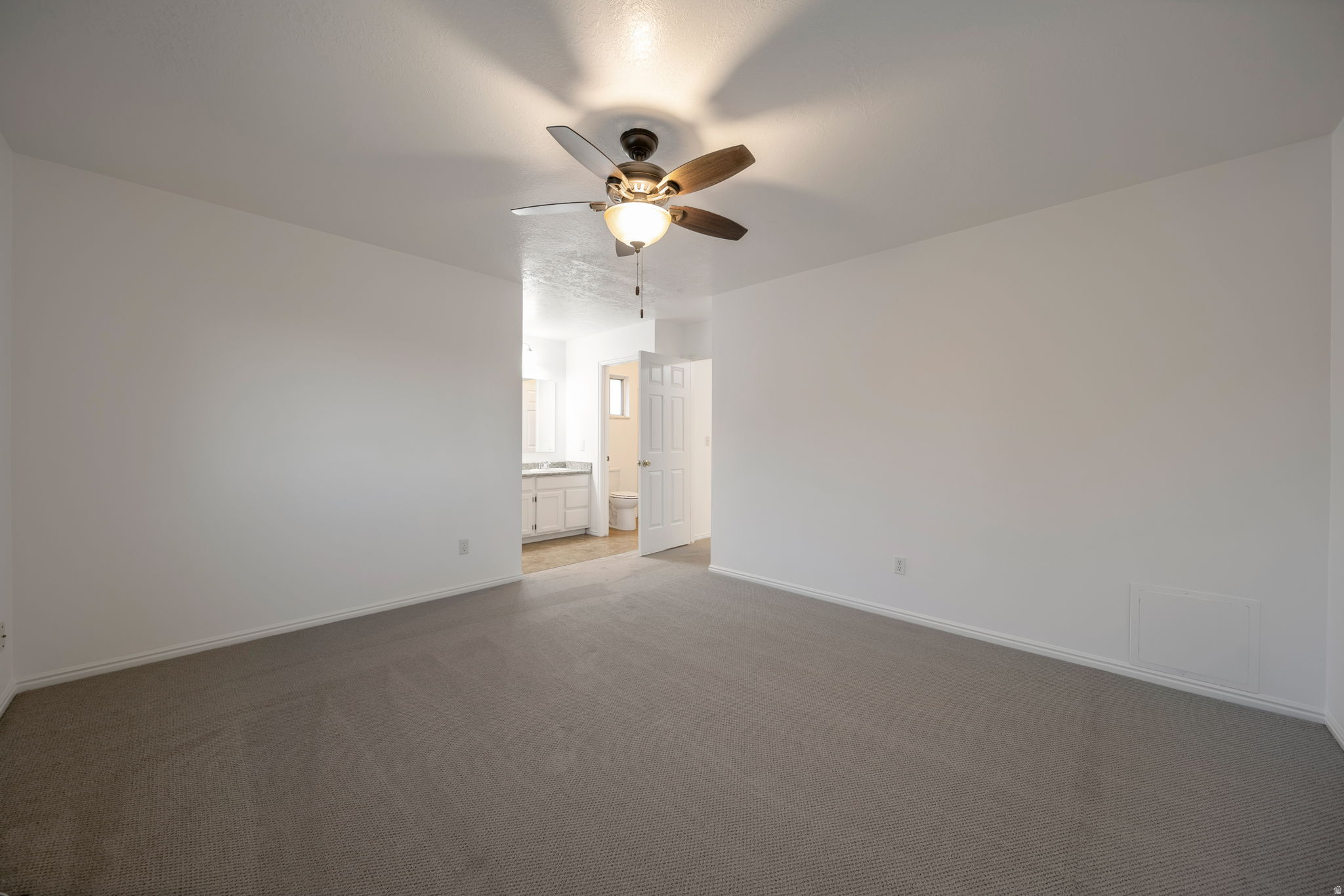 HILL CREST ACRES - Residential