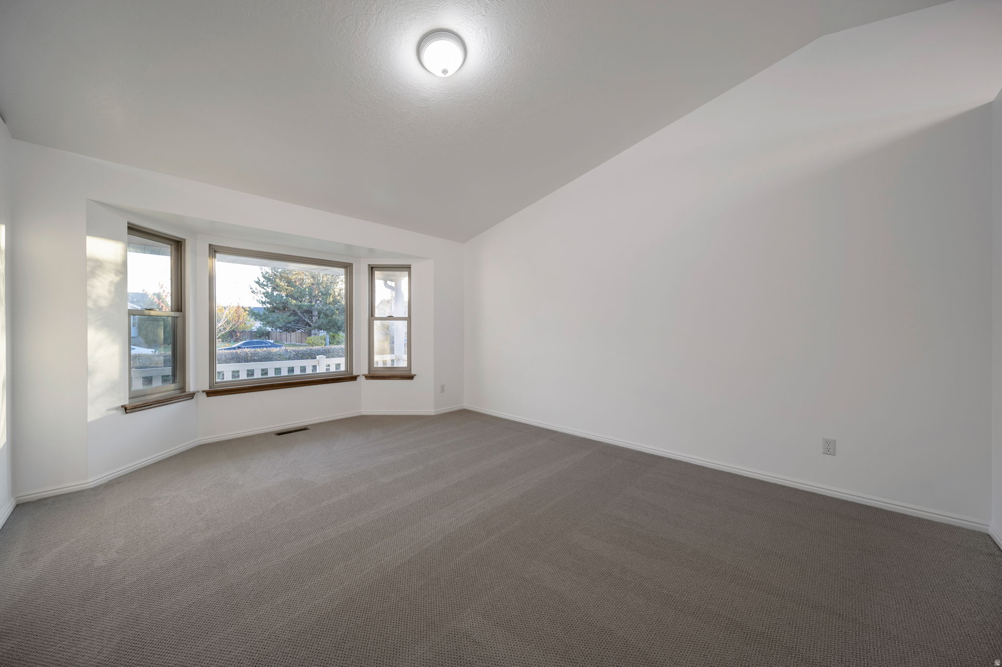 HILL CREST ACRES - Residential