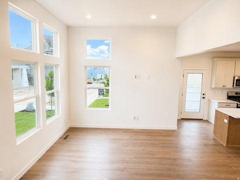 Tiny photo for 11181 S HAZEL GREEN DR #442, South Jordan, UT 84009 (MLS # 2185427)