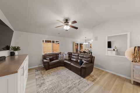 Tiny photo for 933 N OCOTILLO DR, Washington, UT 84780 (MLS # 2136441)