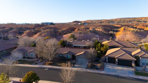 Tiny photo for 933 N OCOTILLO DR, Washington, UT 84780 (MLS # 2136441)