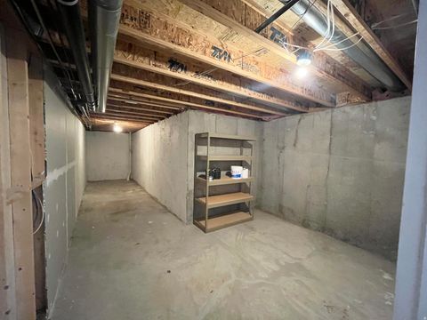 Tiny photo for 1317 E KNOLLWOOD DR, Sandy, UT 84092 (MLS # 2155804)