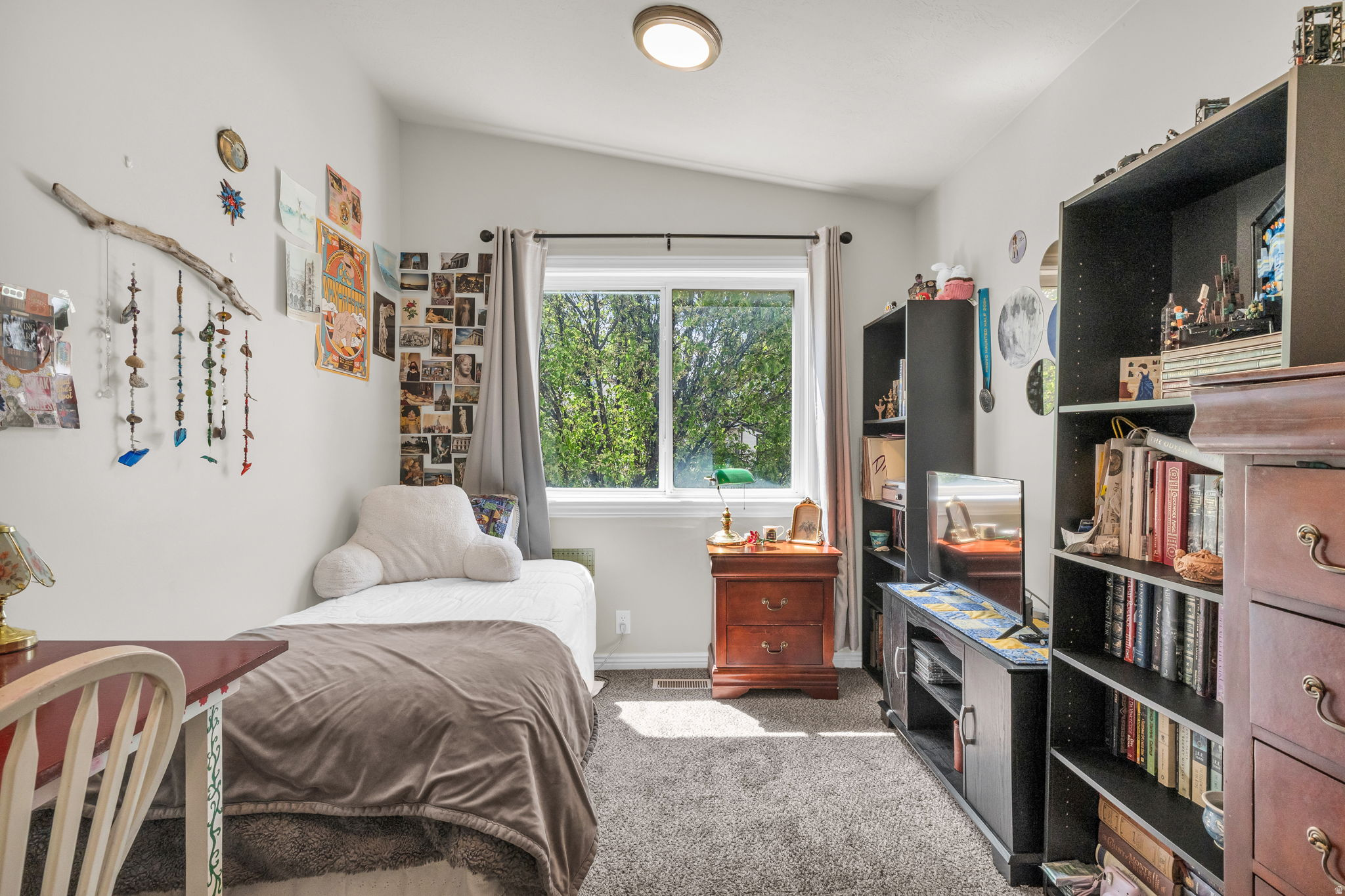 WILLOW GROVE CONDOMI - Residential