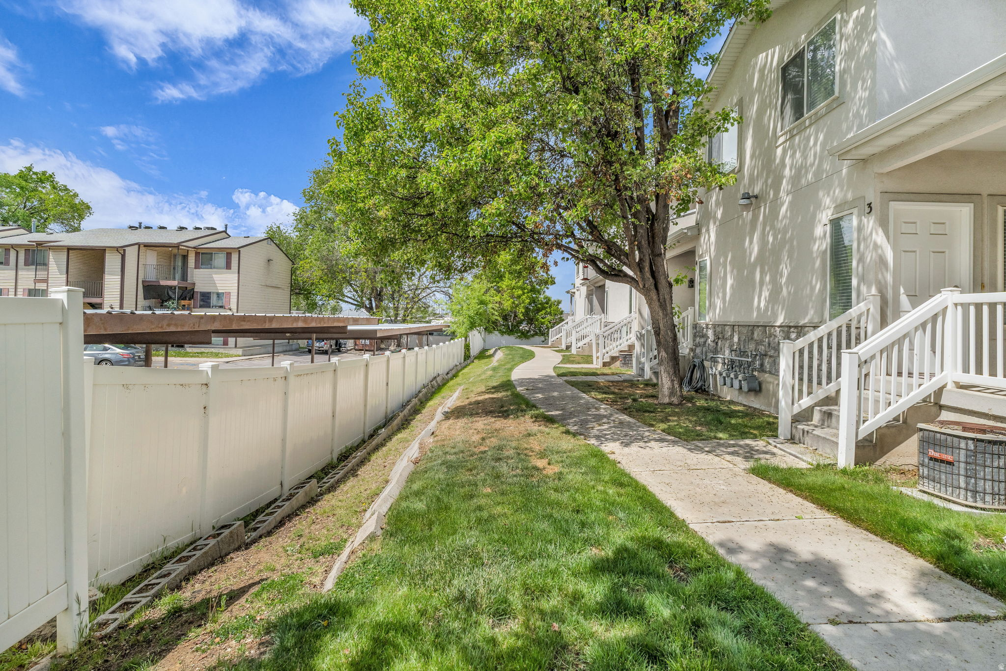 WILLOW GROVE CONDOMI - Residential