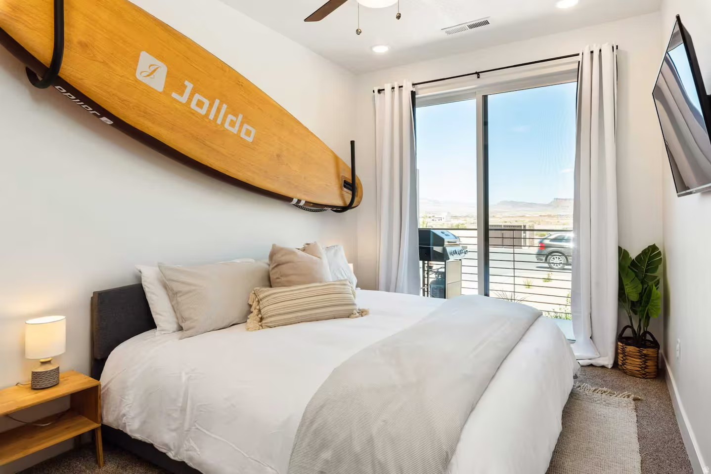 DESERT COLOR SKYLINE CONDOMINIUM PLAT 2 - Residential