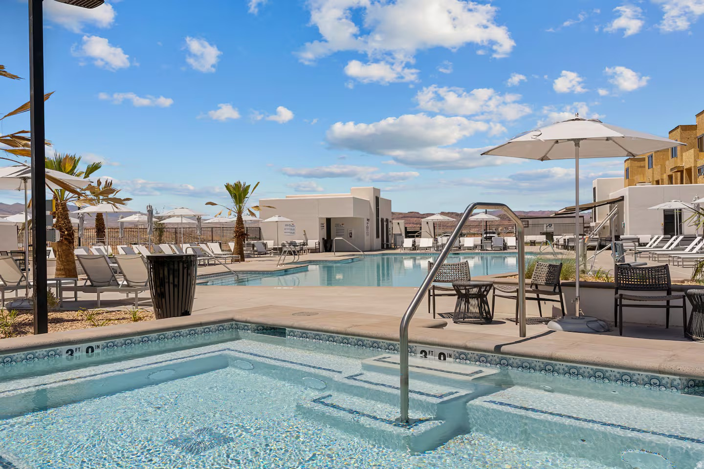 DESERT COLOR SKYLINE CONDOMINIUM PLAT 2 - Residential