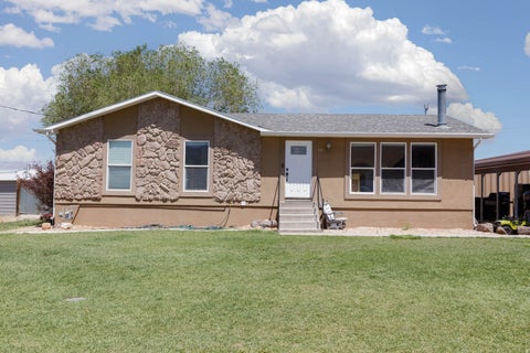Homes For Sale - 447 E 580<br/> Monroe, UT 84754