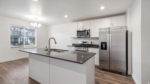 Tiny photo for 1848 S 410 W, Payson, UT 84651 (MLS # 2135511)