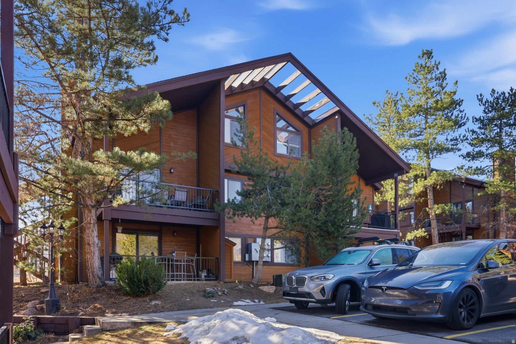 RED PINE CHALETS CONDO - Residential