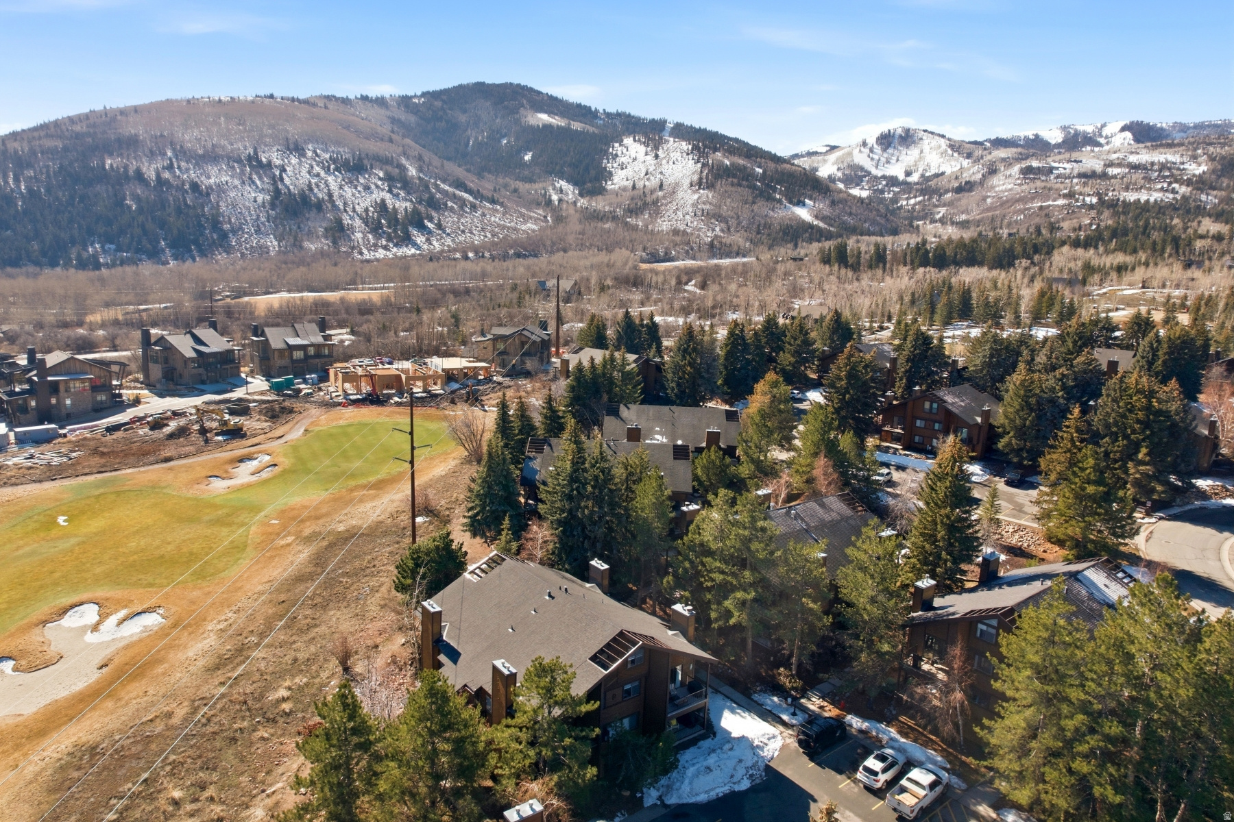 RED PINE CHALETS CONDO - Residential