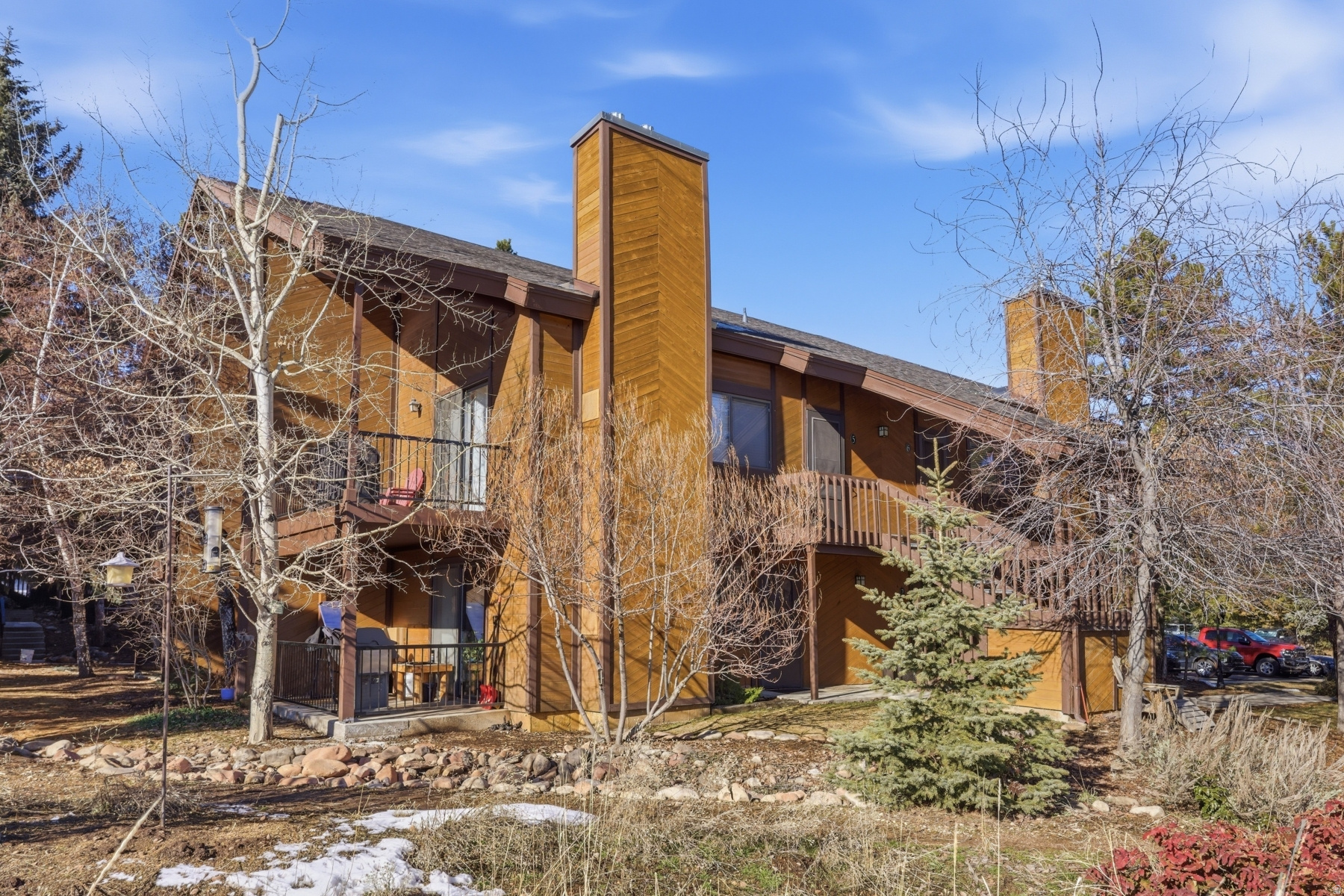 RED PINE CHALETS CONDO - Residential