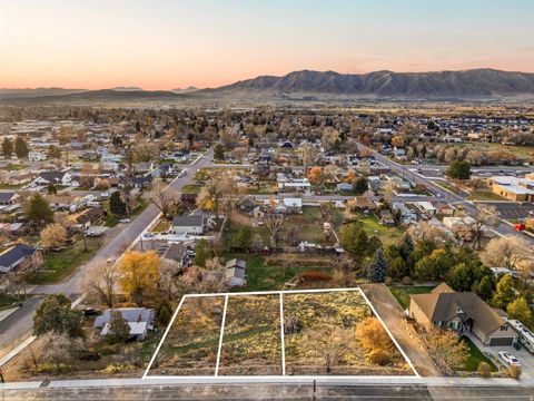 Photo of 327 N 500 E #2, Payson, UT 84651 (MLS # 2112205)