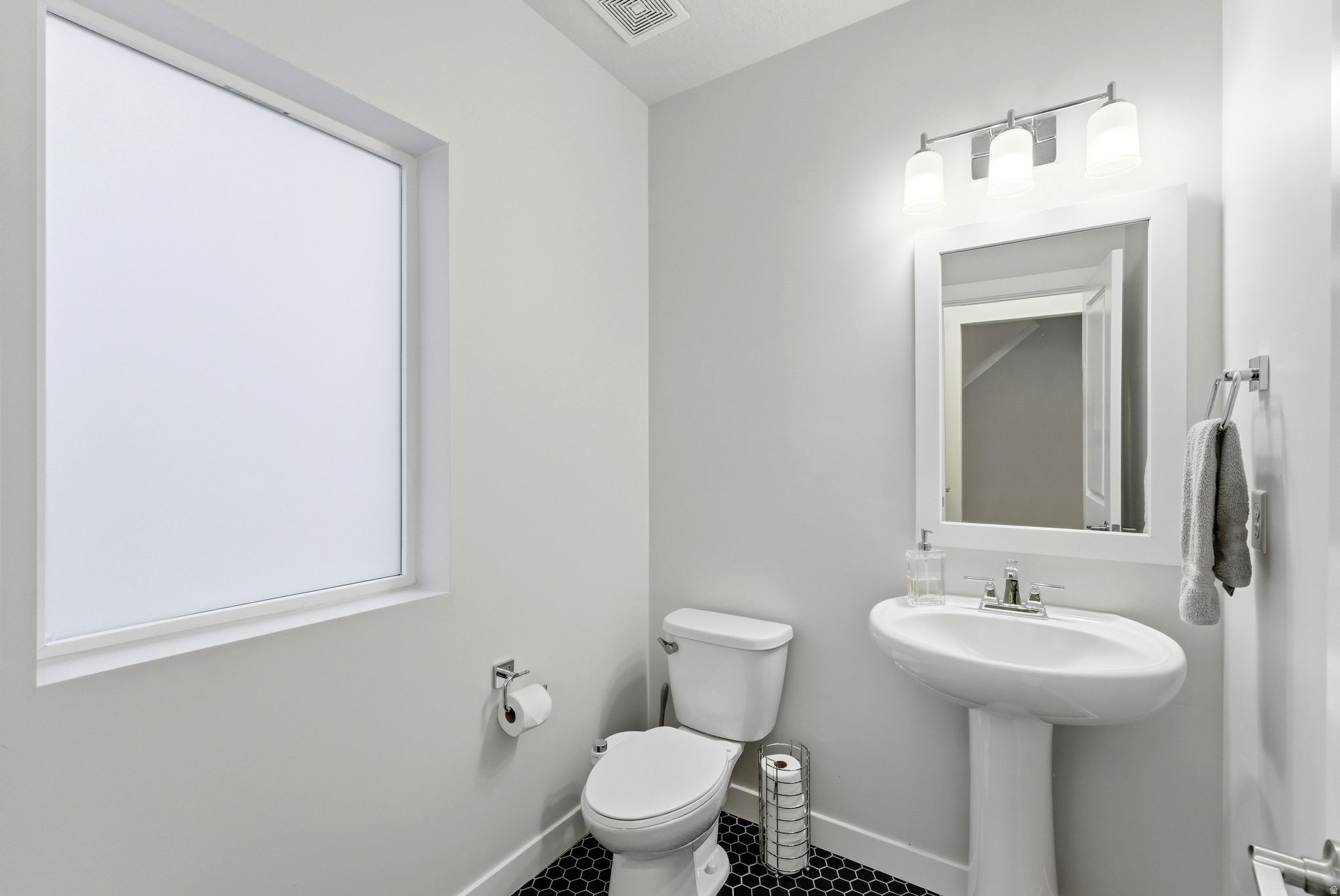 AVENUES  AT THE STATION - Residential