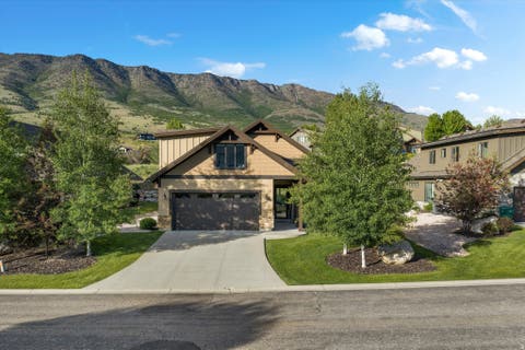 Tiny photo for 5917 E BIG HORN PKWY, Eden, UT 84310 (MLS # 2162974)