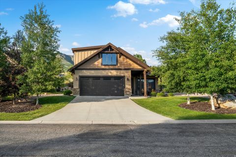 Tiny photo for 5917 E BIG HORN PKWY, Eden, UT 84310 (MLS # 2162974)