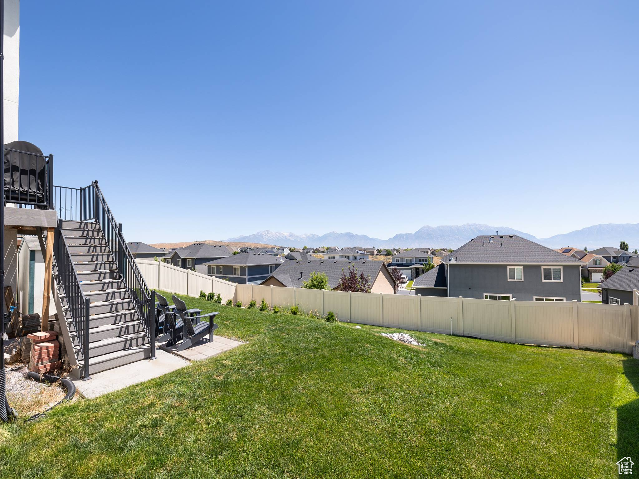 Eagle Mountain, Utah 84005, United States, 4 Bedrooms Bedrooms, ,4 BathroomsBathrooms,Residential,Pending,52649